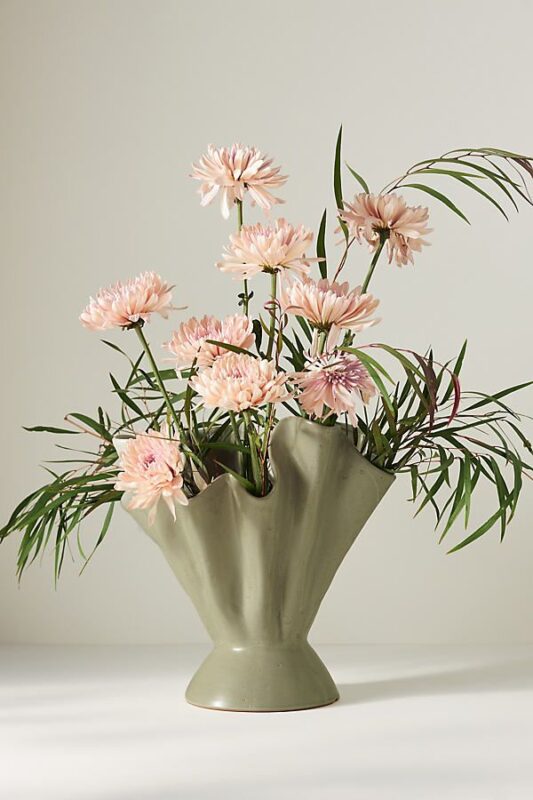 spring decor, flowers in vase